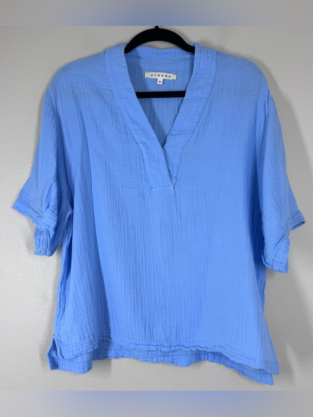 Xirena Avery Top Blue Short Sleeve Crinkle Gauze 100% Cotton Made in USA Medium
